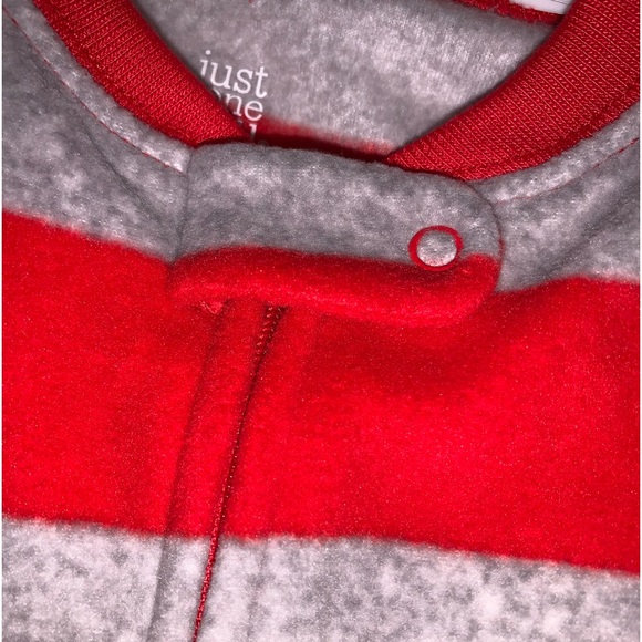 Carter’s just one you African-American Santa fleece footed pajamas Holiday Set - Picture 9 of 13